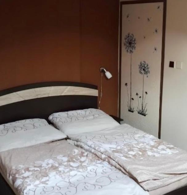 Zaboj Restaurant Hotel Karlovy Vary Luaran gambar
